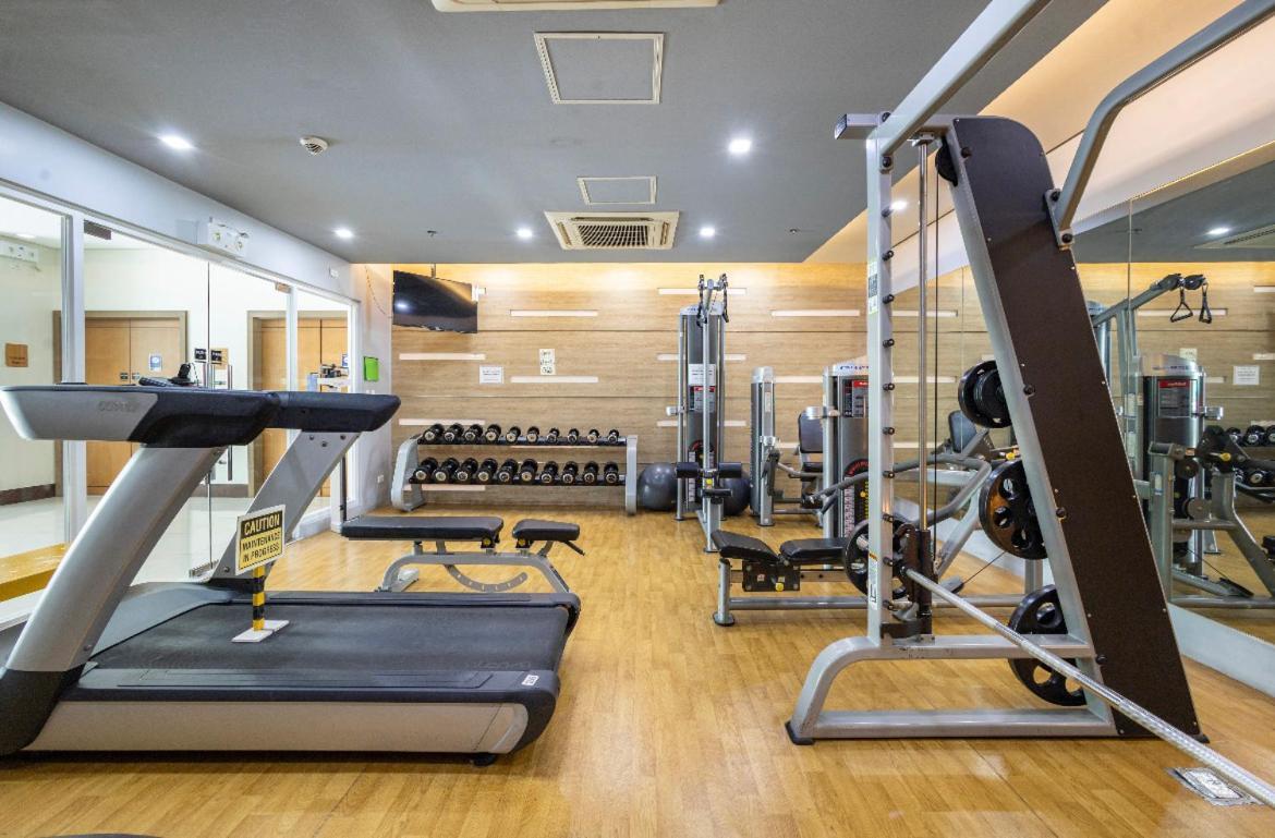 Studio At Newport World Airport Area Prime Location Манила Экстерьер фото